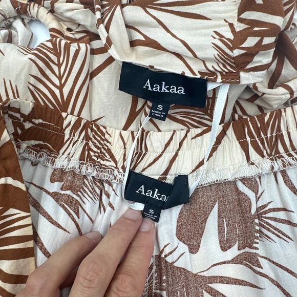 Aakaa Tropical Wide Leg Set Beige Size Small - Picture 14 of 16